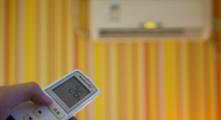 青島保潔，夏季如何對空調(diào)進(jìn)行清洗